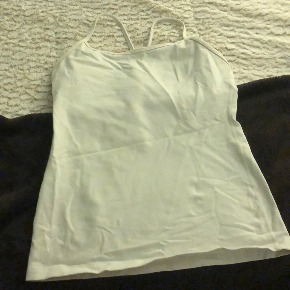 Lululemon power Y 8 cream